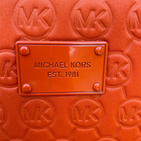 Authentic Michael Kors orange tote. New without tags - Picture 8 of 8